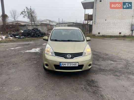 Nissan Note 2009р. у розстрочку