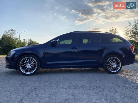 Skoda Octavia                         2015г. в рассрочку