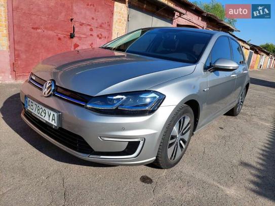 Volkswagen E-golf 2019р. у розстрочку