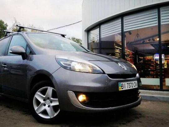 Renault Scenic
                          2012г. в рассрочку