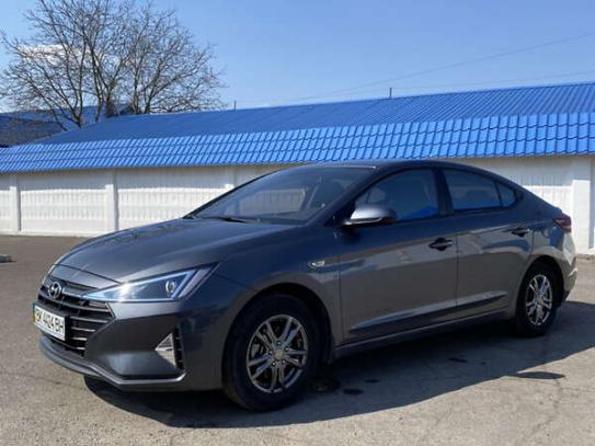 Hyundai Elantra                         2019г. в рассрочку