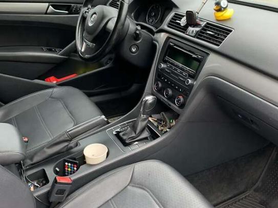 Volkswagen Passat
                          2013г. в рассрочку