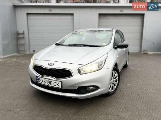 Kia Ceed                            2012г. в рассрочку