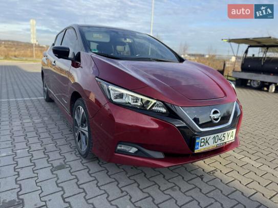 Nissan Leaf
                            2020г. в рассрочку