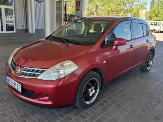 Nissan Tiida 2010г. в рассрочку