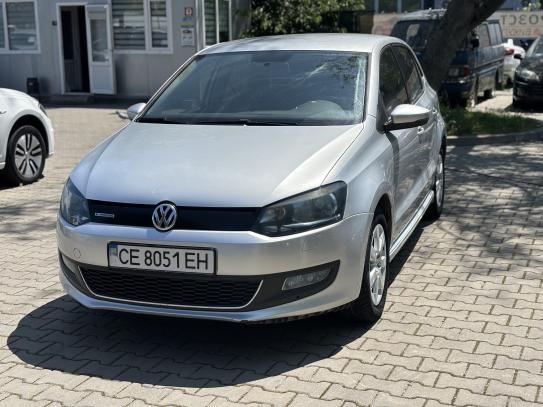 Volkswagen Polo                            2011г. в рассрочку